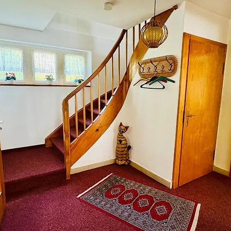 Casa vacanze Oesterle - Idyllisches Schwarzwaldhaus Am Bach Mit Terrasse & Balkon Schonmunzach